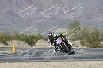 media/Jan-15-2026-Racers Edge (Thu) [[dfebeb70ab]]/2-A Group/Session 5 (Turn 5)/